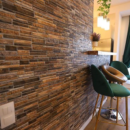 Apartament Beauty Smarald By Cosmopolis Stefanestii de Jos Экстерьер фото